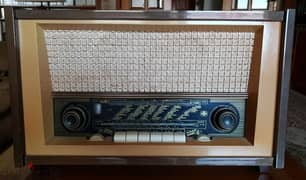 German Emud T7 antique tube/valve radio