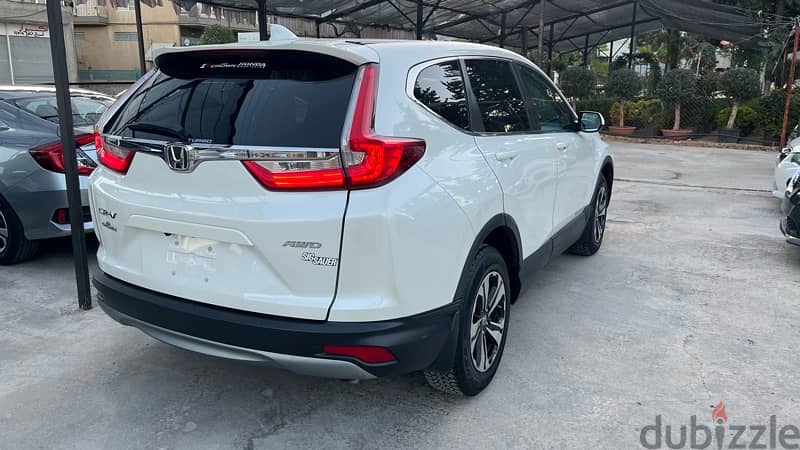 HONDA CRV AWD 2018 SE super clean 6