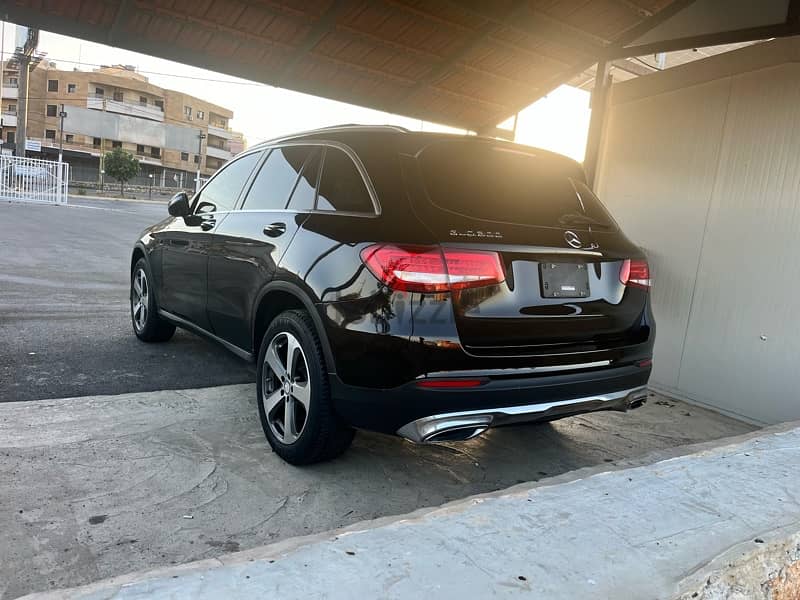 Mercedes-Benz GLC 300 model 2016, panoramic, basme, super clean. 4