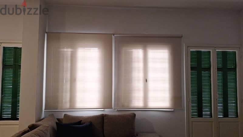 curtains very gd condition 1