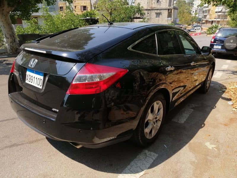 Honda Accord Crosstour All Wheel Drive 2