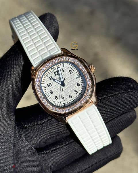 Patek Philippe Aquanaut Ladies 0