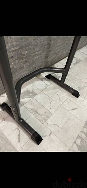 Benche and squat rack like new heavy duty 3