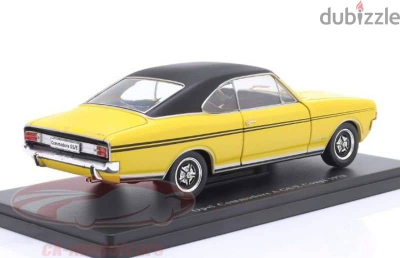 Opel Commodore Coupe 1970 diecast car model 1:24. 3