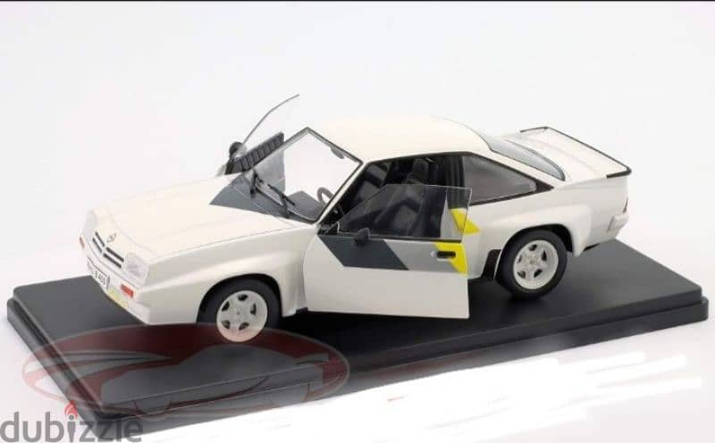 Opel Manta B 400 1981 diecast car model 1:24. 6