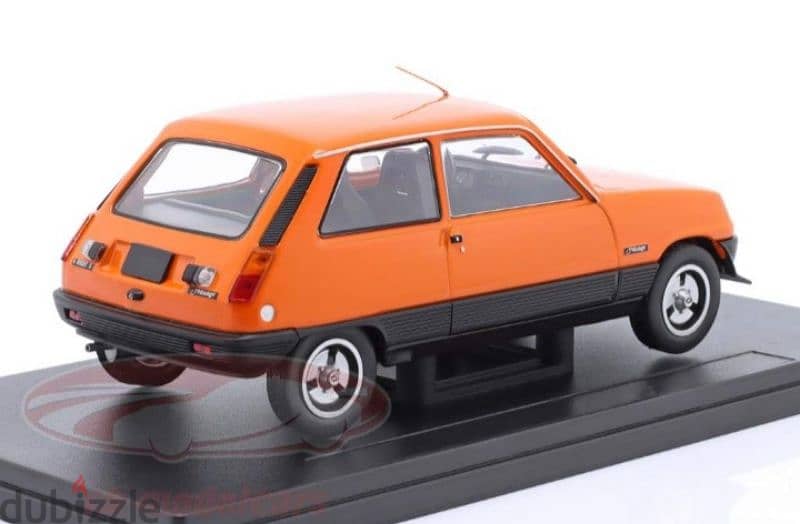 Renault 5 diecast car model 1:24 3