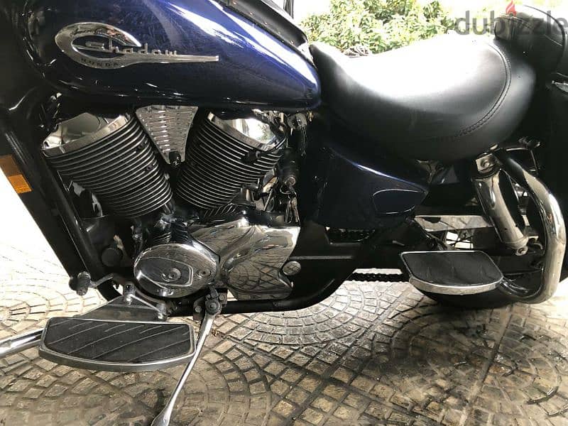 motorcycle Honda Shadow 750cc 2002 3