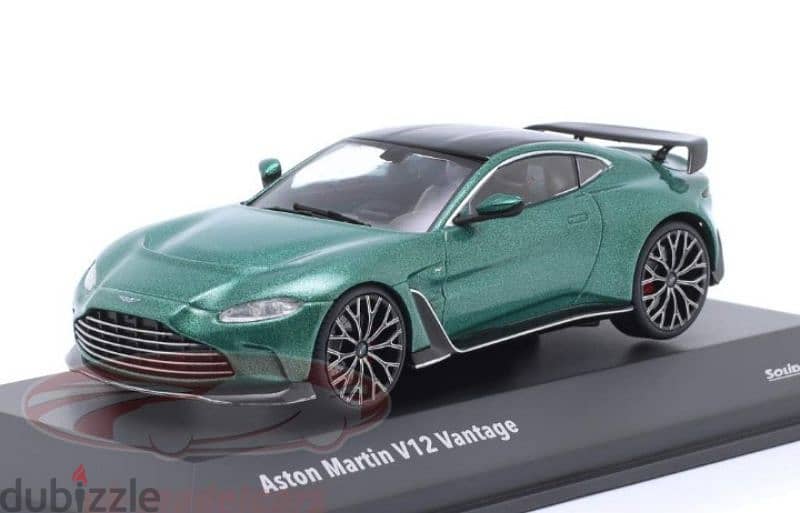 Aston Martin Vantage V12 (2023) diecast car model 1;43. 1