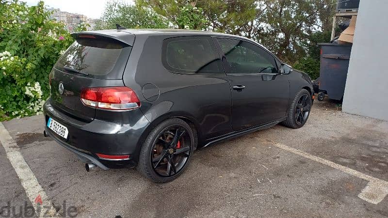 Volkswagen GTI 2010 1