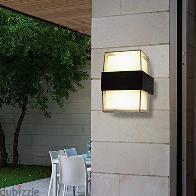 Angular Wall Light Warm LED Outdoor Wall Mounted Lamp 2