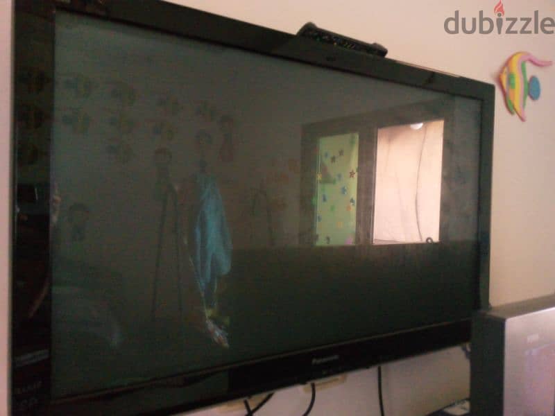 2 tv for sale 1