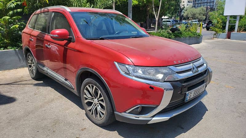 Mitsubishi Outlander 2016 1