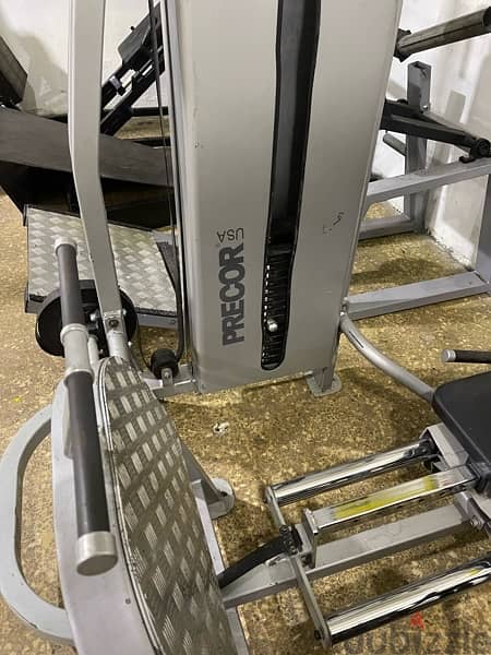 leg press precor like new 2