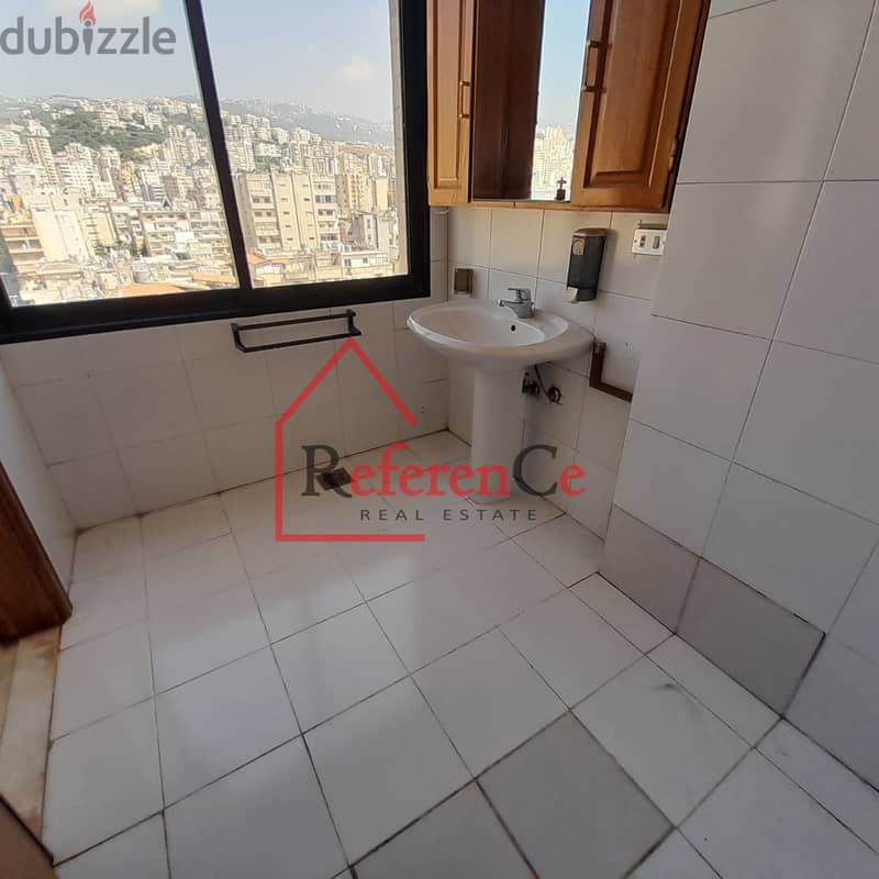 Decorated office for rent in Zalka مكتب رائع للإيجار في الزلقا 6