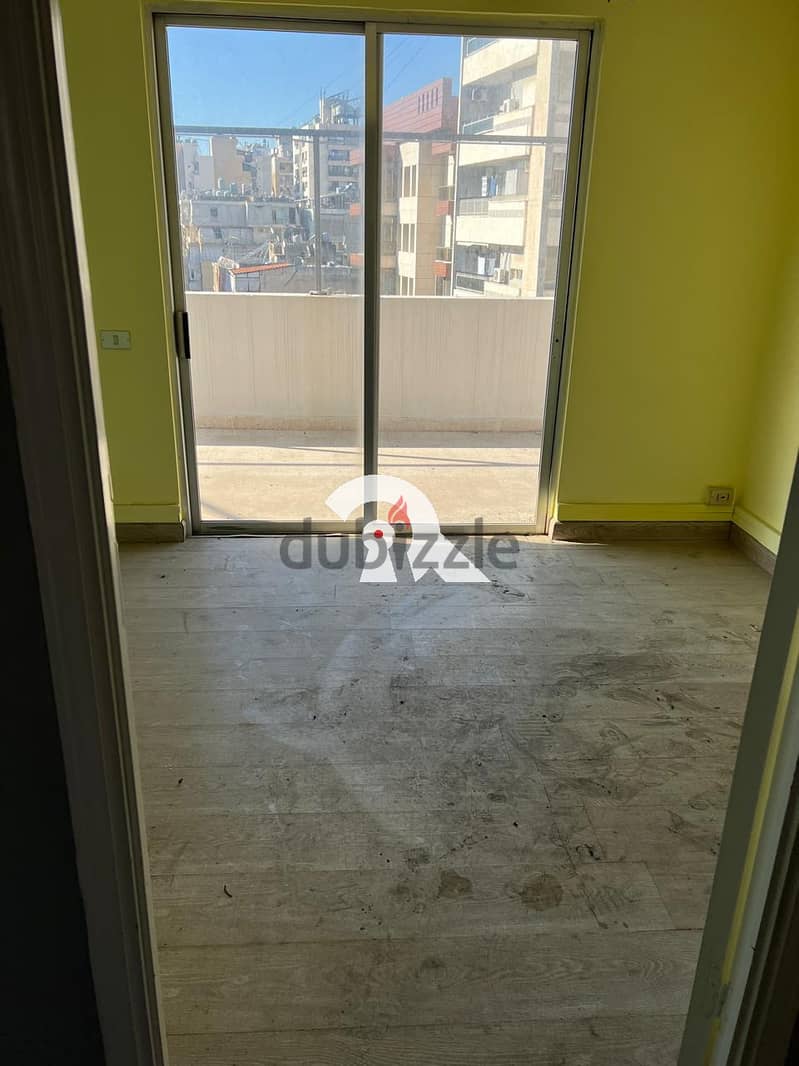 Office for rent in Mar Elias مكتب للايجار في بيروت 5