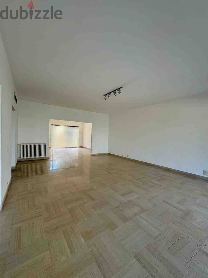 SPACIOUS APARTMENT IN VERDUN PRIME (350SQ) 4 BEDROOMS , (BT-953) 4