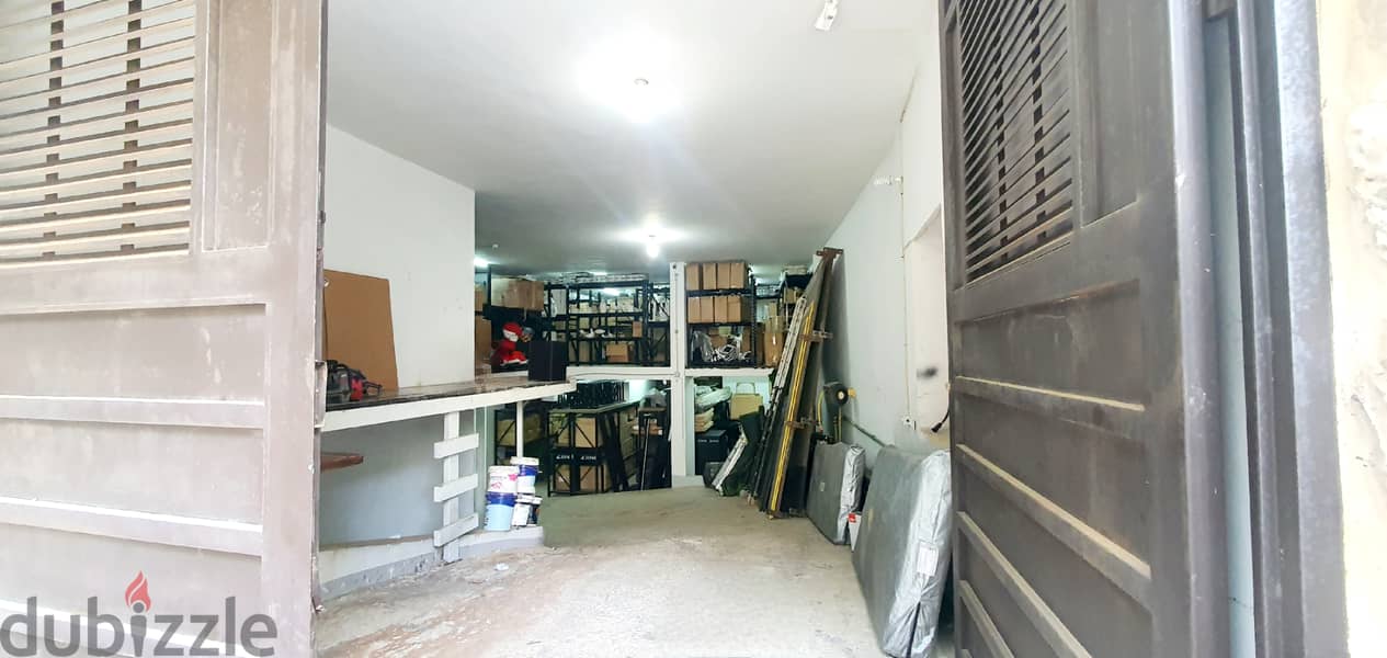 Warehouse for sale in Achqout 930m2+85m2 Parking مستودع للبيع في عشقوت 1