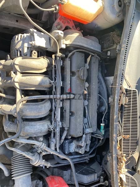 used original engine gear box and all kind of spare parts 2