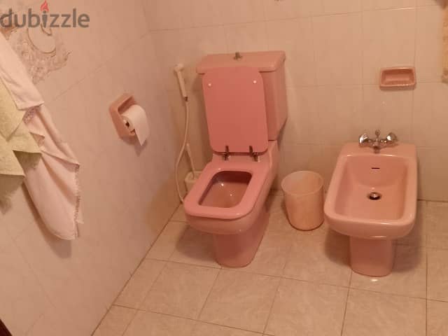 272 Sqm + 80 Sqm l Apartment For Sale in Aley - Dohet Al Abediyeh 11