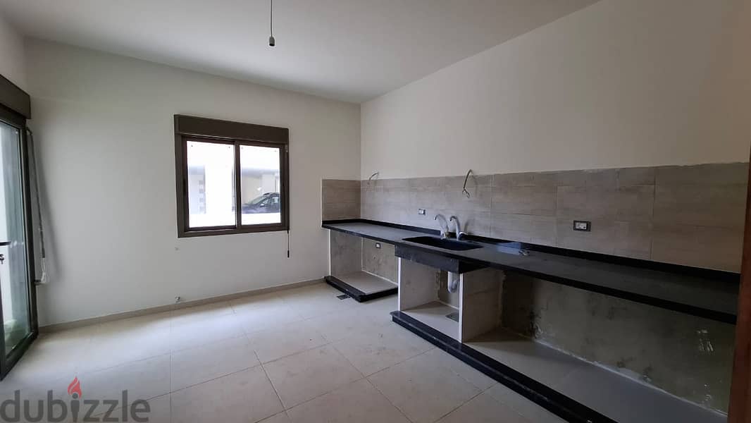 L15665-Apartment With Terrace for Sale in Hboub In A Calm Area 3