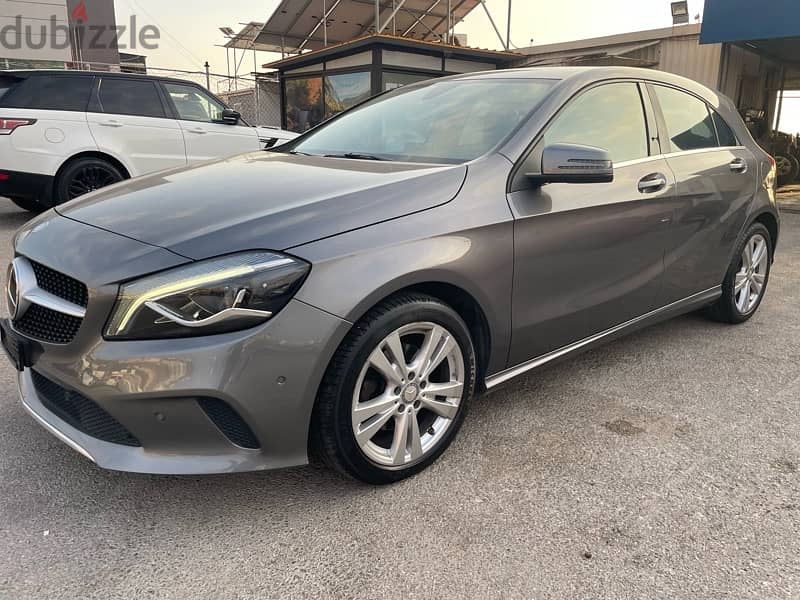 Mercedes-Benz A 220 4matic suitzerland origine 2