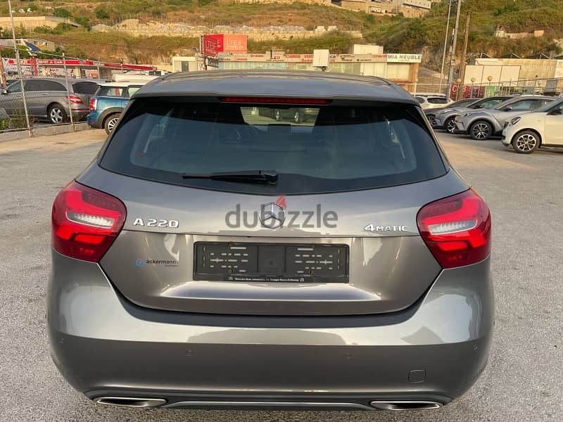 Mercedes-Benz A 220 4matic suitzerland origine 3