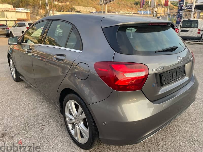 Mercedes-Benz A 220 4matic suitzerland origine 4