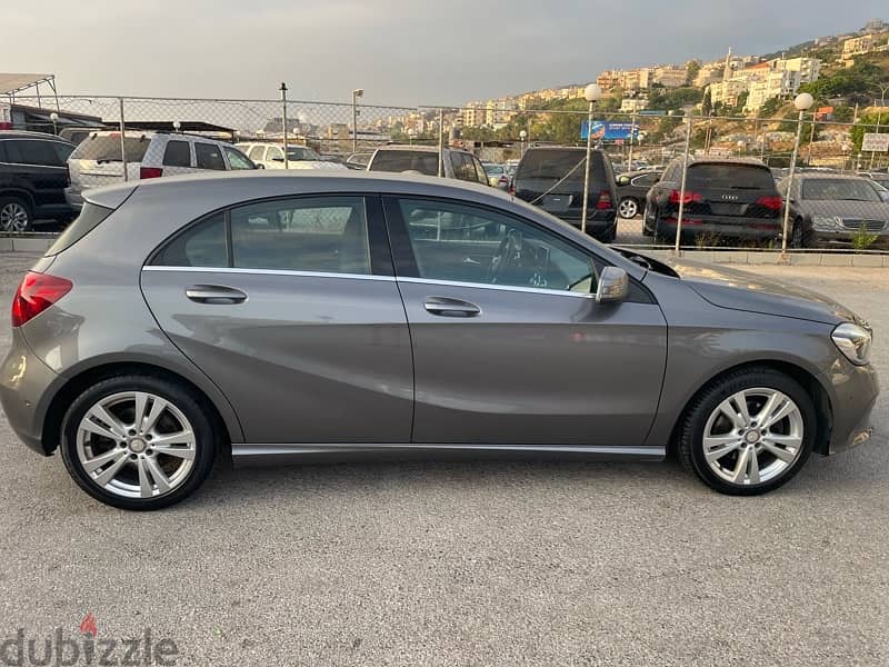 Mercedes-Benz A 220 4matic suitzerland origine 6