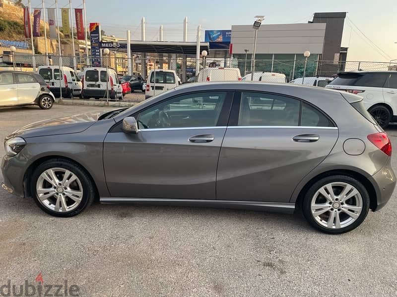 Mercedes-Benz A 220 4matic suitzerland origine 7