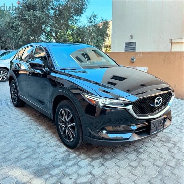 Mazda CX-5 AWD Grand touring 2017 black on black 2