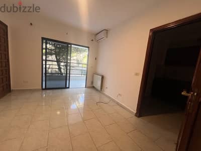 Prime Location ! Studio for rent in Broumana