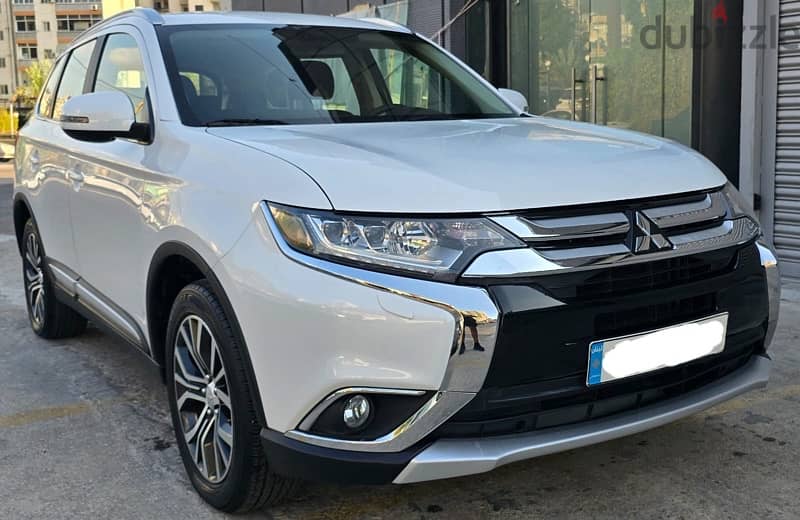 Mitsubishi Outlander 2016 1