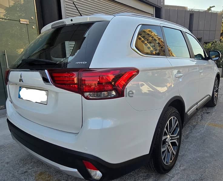 Mitsubishi Outlander 2016 8