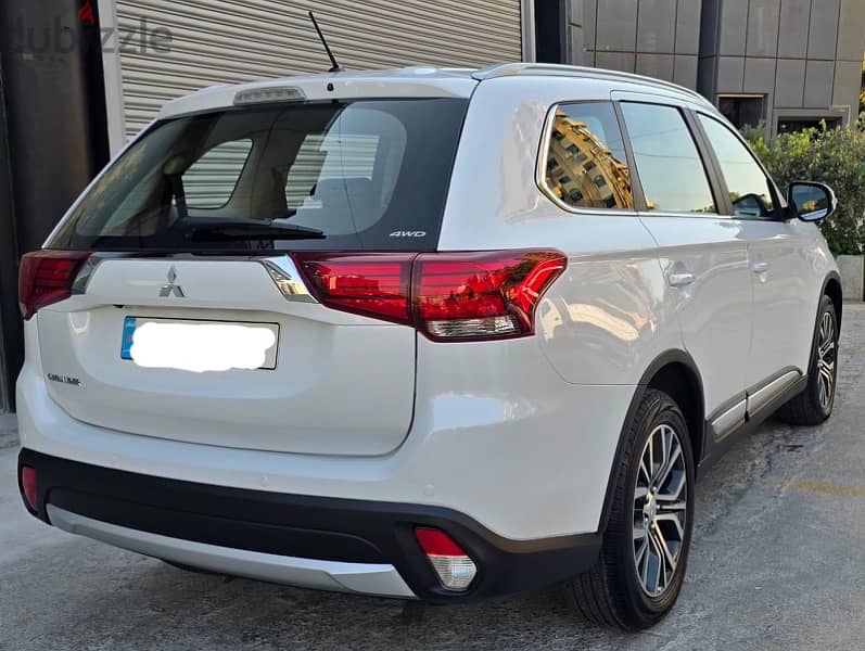 Mitsubishi Outlander 2016 9