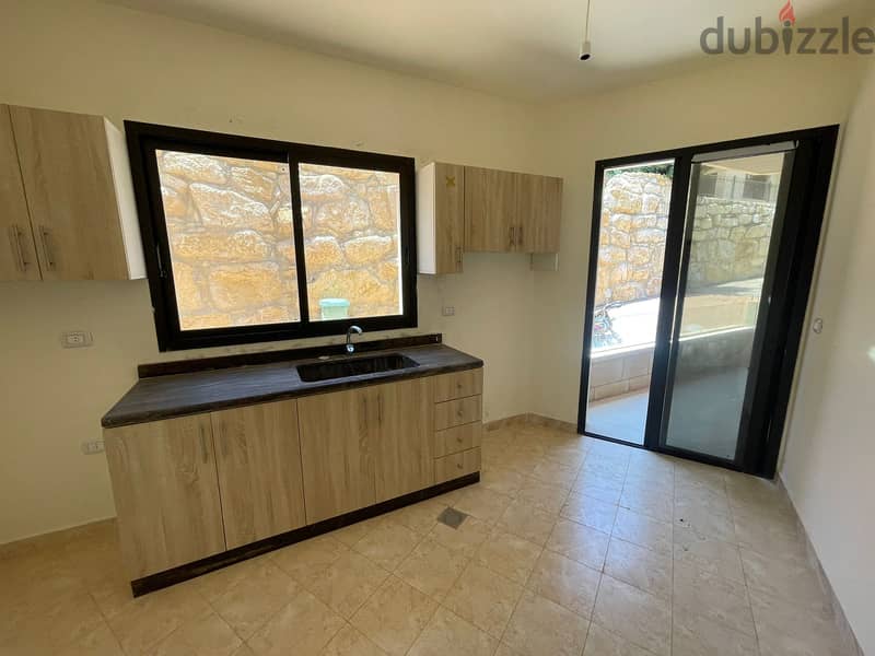 شقة مميزة للبيع صوفر  A special apartment for sale sofer 12