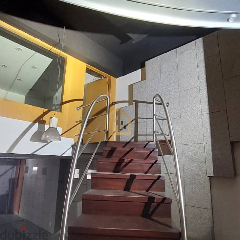 Showroom for rent in Achrafieh RK54 4