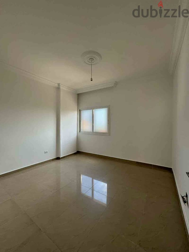 CATCH !! IN GEMMAYZEH PRIME (120SQ) 2 BEDROOMS , (ACR-682) 3