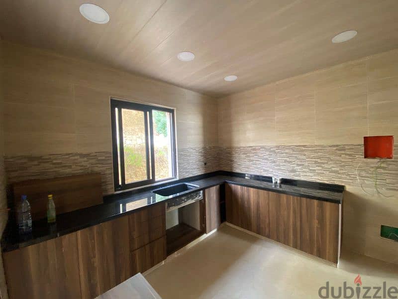 Catchy Duplex for sale in Blat Jbeil 175m²,شقة للبيع في بلاط جبيل 7