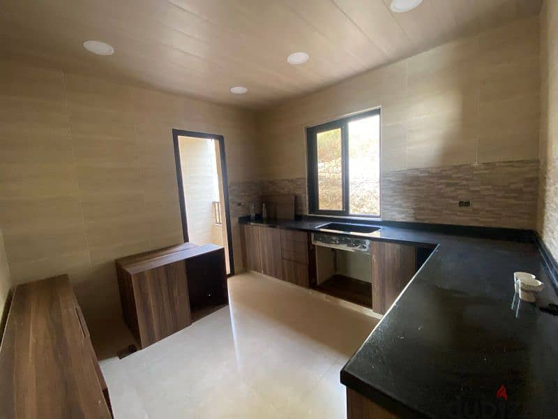 Catchy Duplex for sale in Blat Jbeil 175m²,شقة للبيع في بلاط جبيل 8