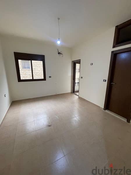 Apartment for sale in Jbeil 8