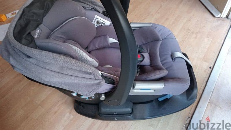 New Inglesina Car Seat 1