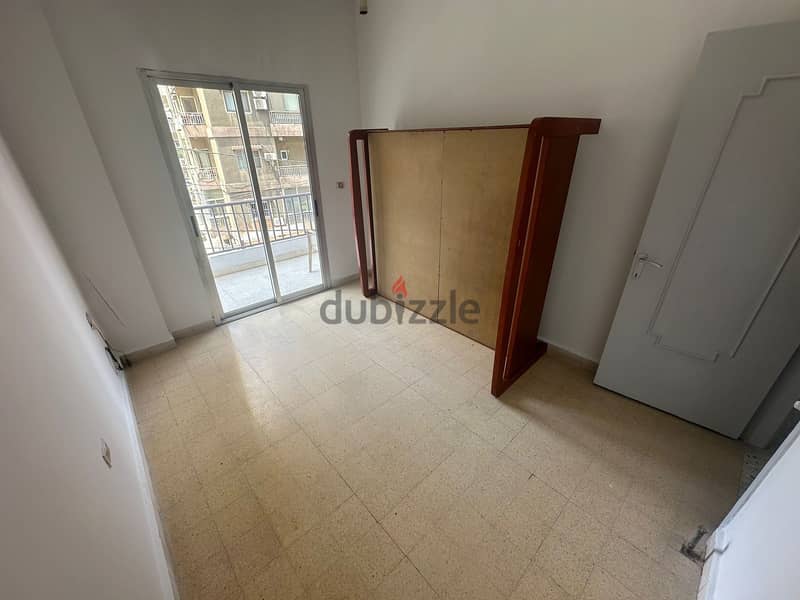 Office for rent in dekwaneh مكتب للإيجار في الدكوانة 9