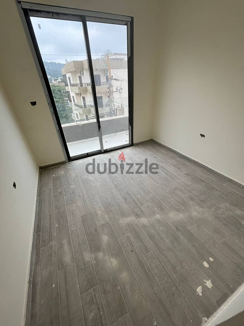 Bouar | Brand New Building | 2 Bedrooms | 2 Underground Parking Spots 4