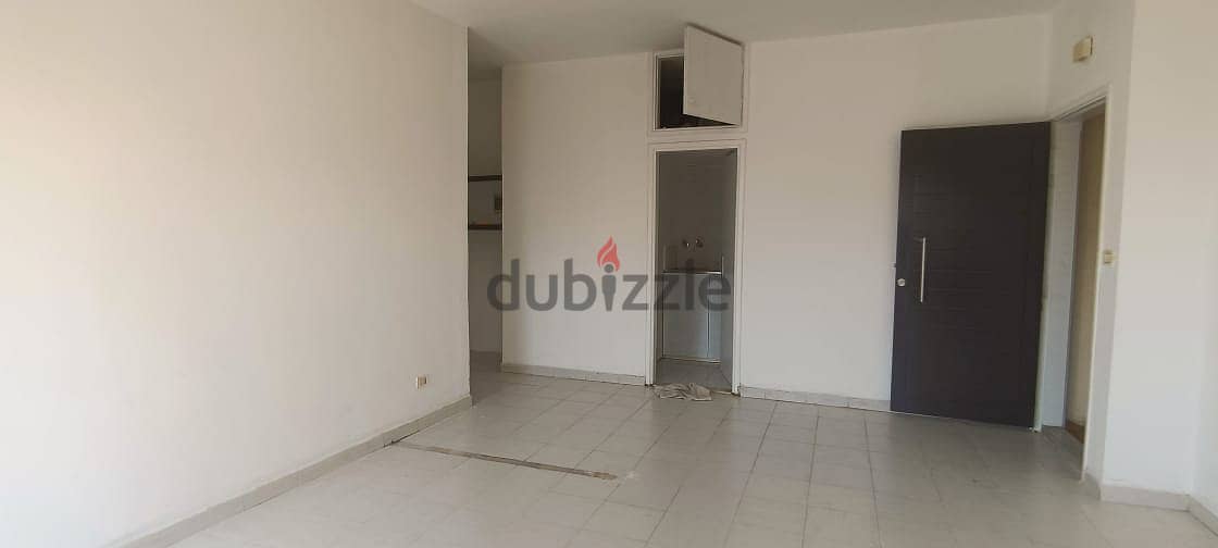 L15691-Office for Rent In Jounieh On the Highway 1