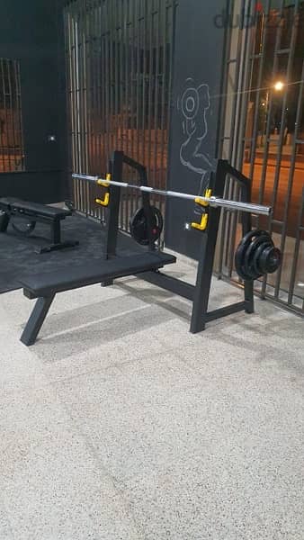 benche press for gym used very good quality 1