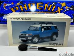 1/18 diecast FACTORY SEALED BOX Autoart Toyota FJ Cruiser