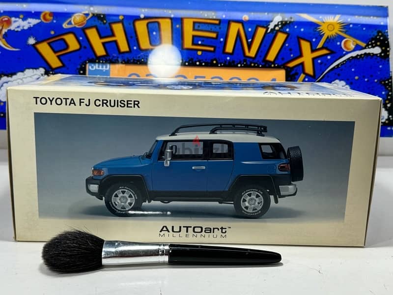 1/18 diecast FACTORY SEALED BOX Autoart Toyota FJ Cruiser 1