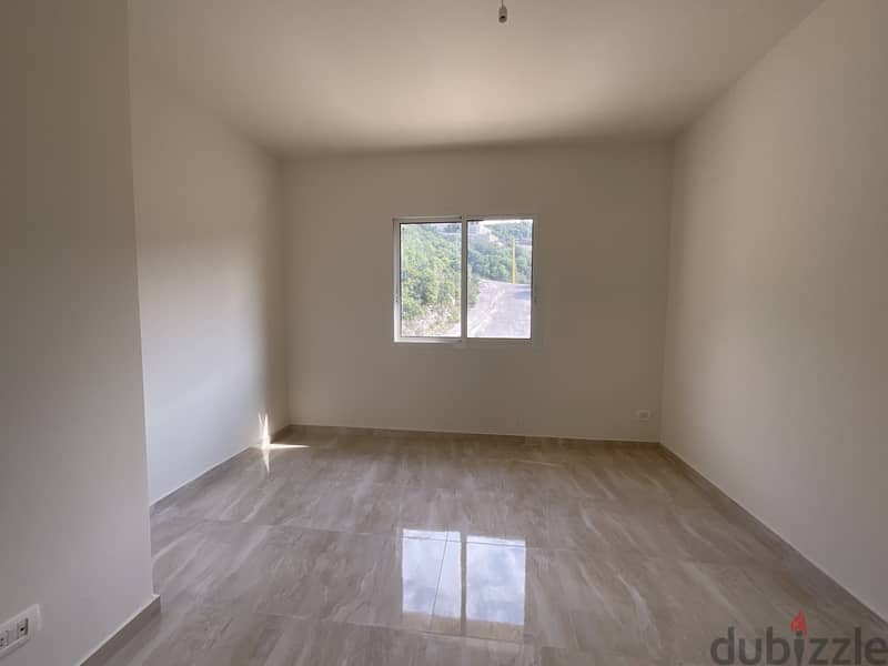 RWB178AH - Apartment for sale in Jbeil Breij 5