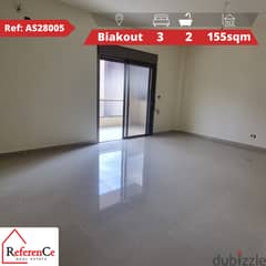 Apartment for sale in Biaqout شقة للبيع ب بياقوت