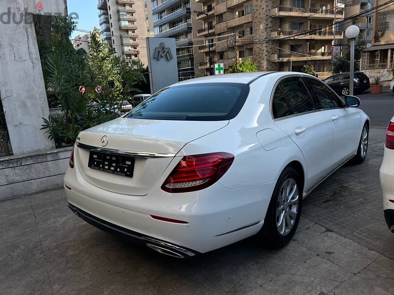 Mercedes-Benz E-Class 2017 4